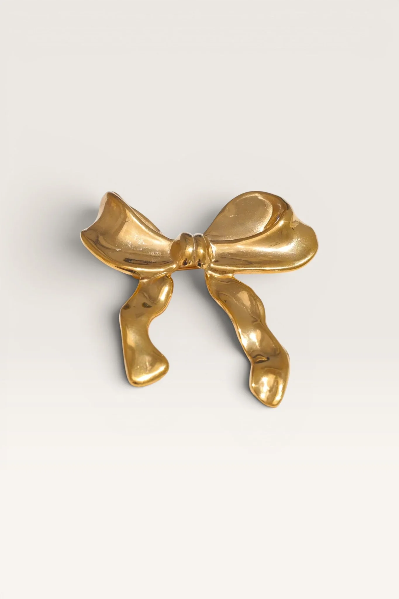 Adorn Bow Brooch - Image 4