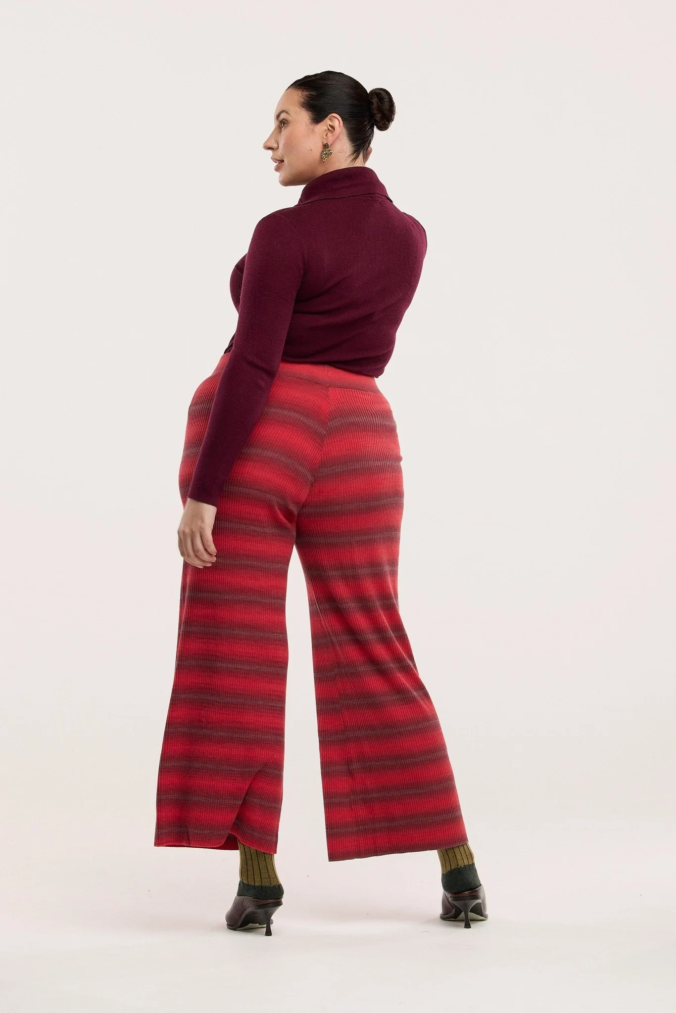 In Motion Wide Leg Pant - Image 7