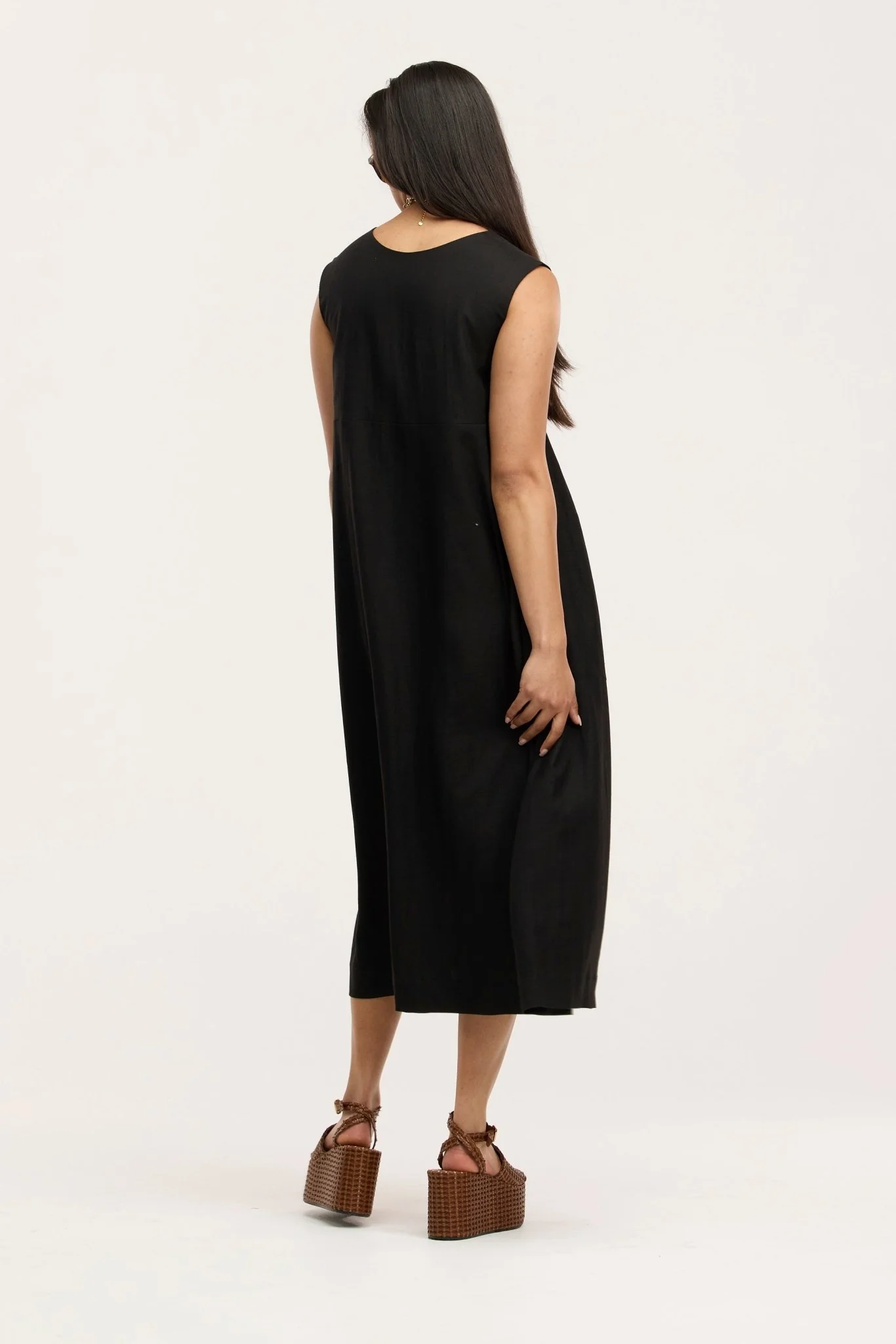 Perseverance Sleeveless Midi Dress - Image 4