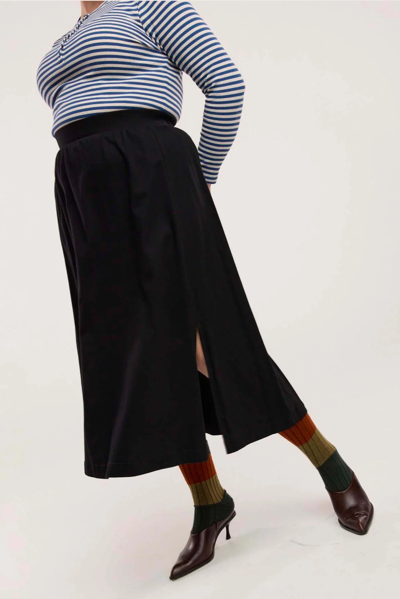 Traveller Waffle Henley Top - Image 9