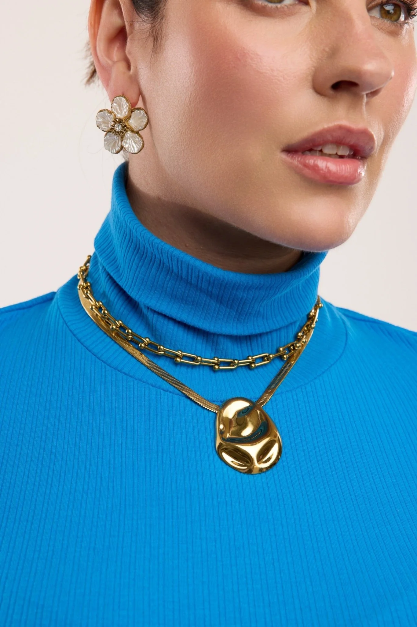 True Form Necklace - Image 3