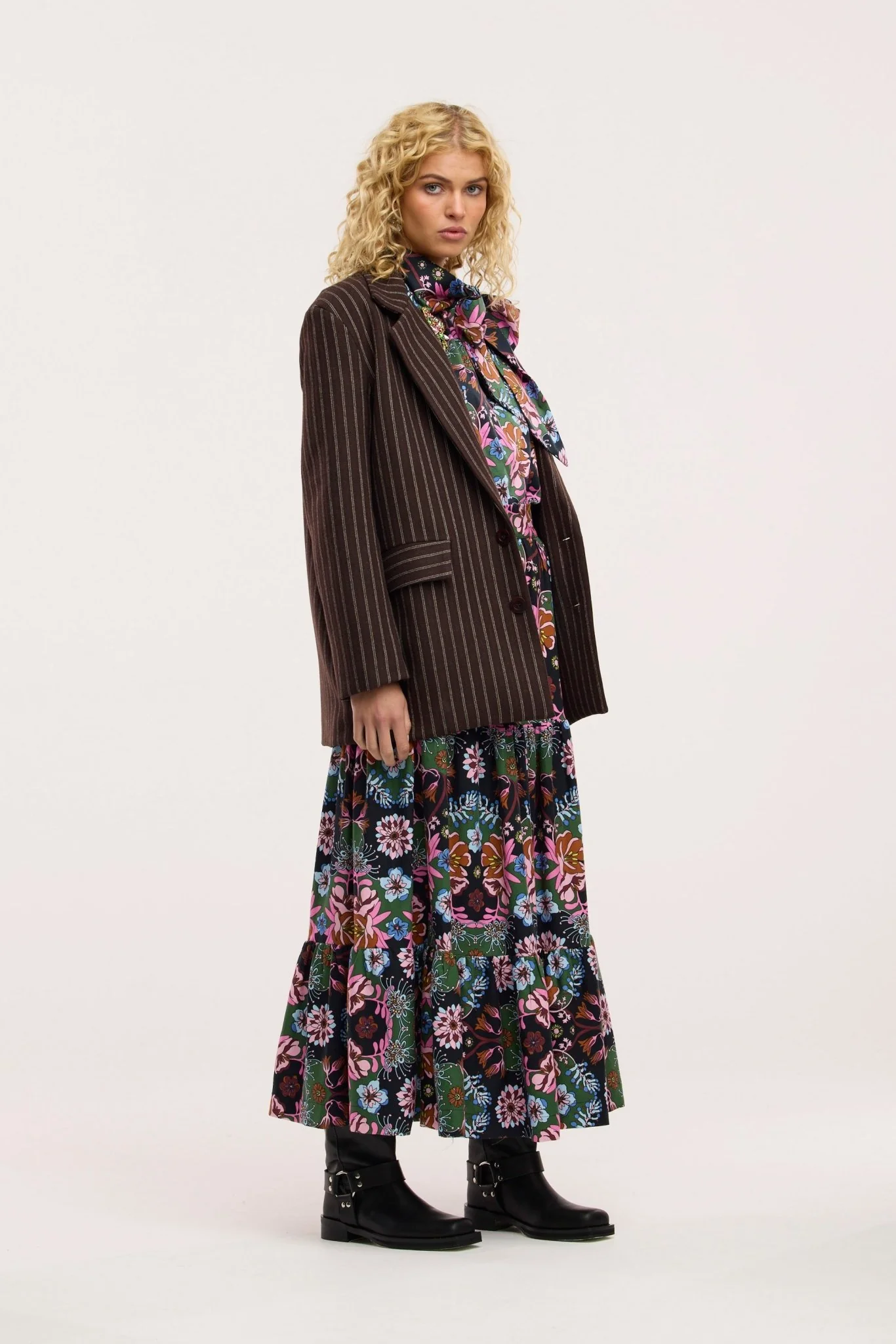 True Form Wool Blazer - Image 10