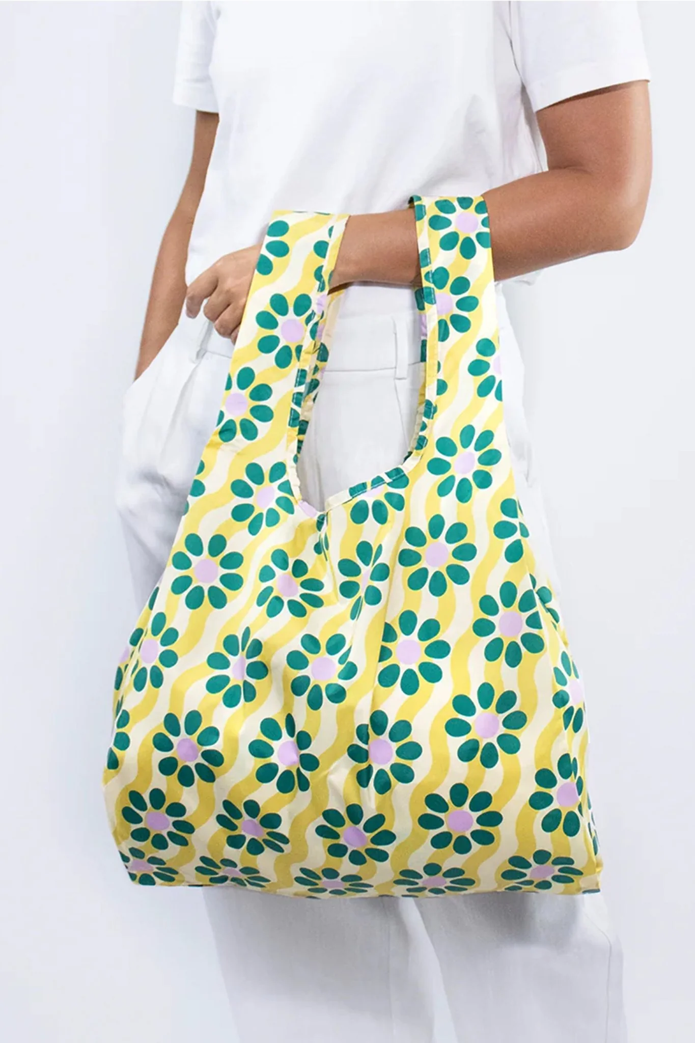 Wavy Daisy Reusable Bag - Image 3